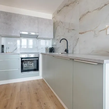 Modern Dax, 12 Min Walk To The Beach Split
